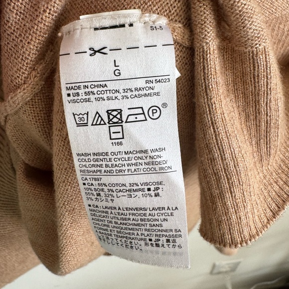 Banana republic cotton silk tan v-neck long sleeve lightweight knit sweater sz L - Picture 6 of 6